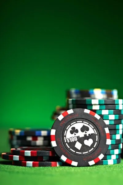 lgo99 app showing live blackjack table and betting interface